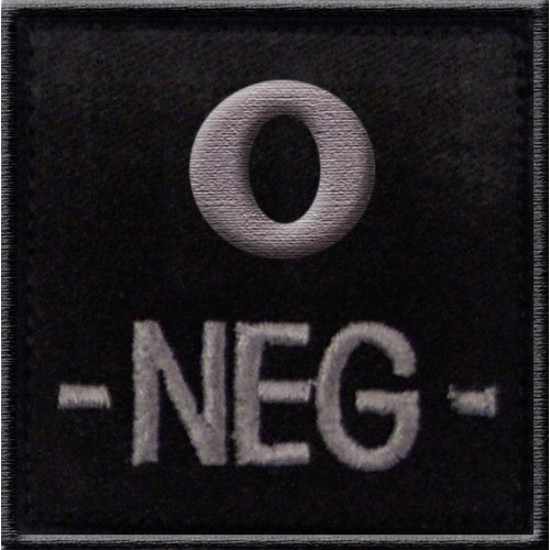 INSIGNE GROUPE SANGUIN 5x5cm NOIR 0-